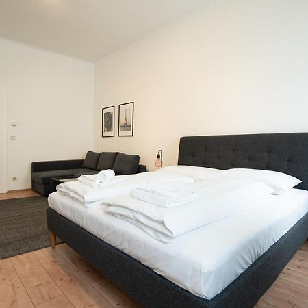 Lovely 1-Bedroom Apartment Next To Praterstern Wiedeń Zewnętrze zdjęcie