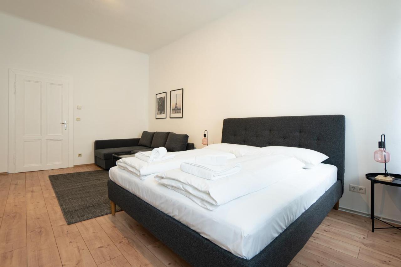 Lovely 1-Bedroom Apartment Next To Praterstern Wiedeń Zewnętrze zdjęcie